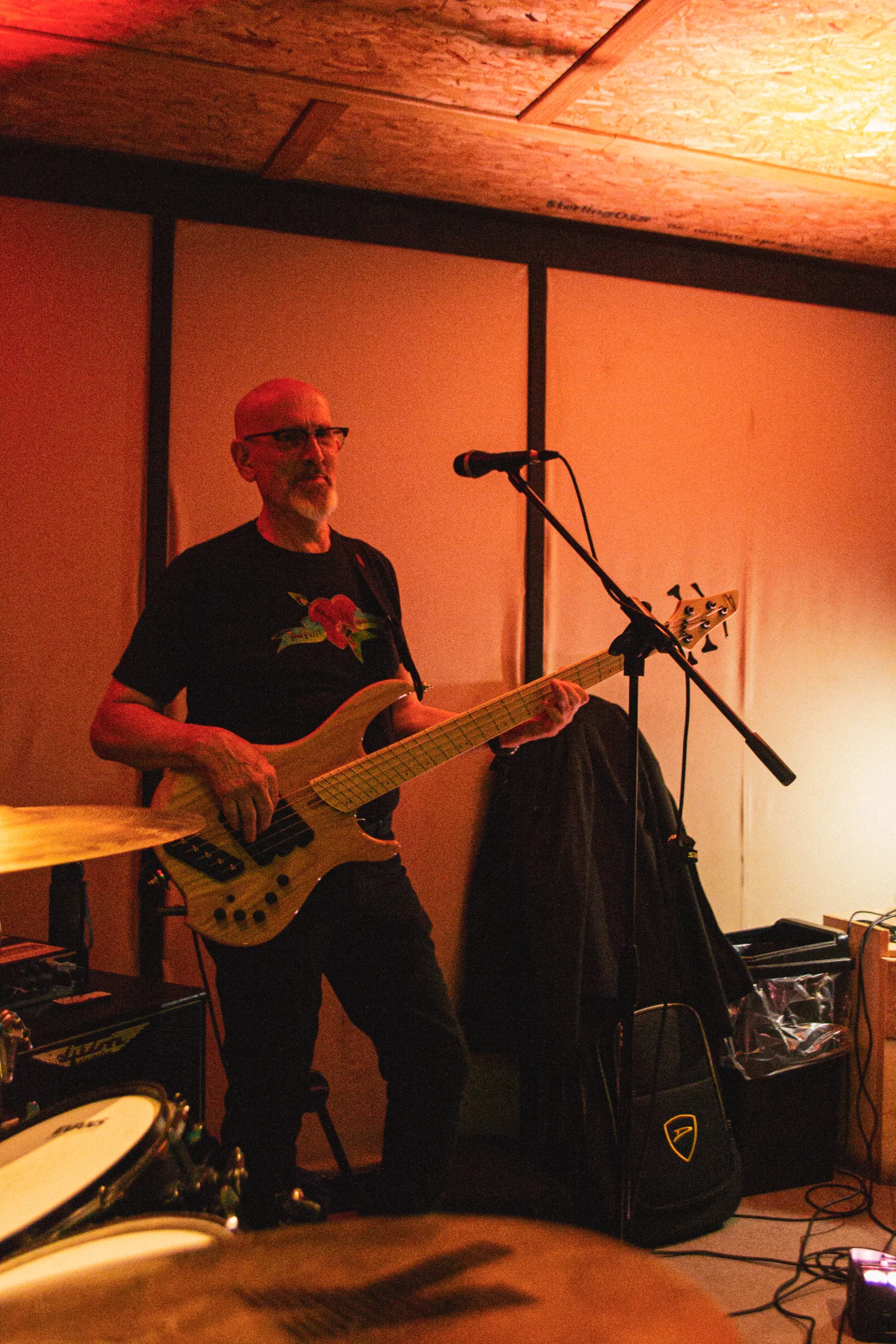 Dave Williamson playing bass